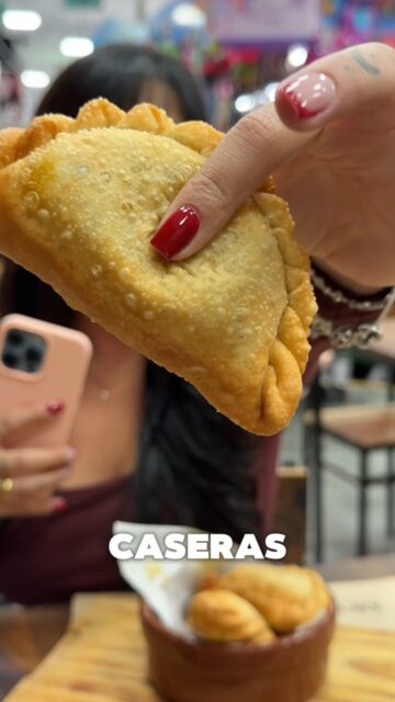 🇦🇷✨ Este 25 de mayo, Paseo del Oeste está abierto! ✨🇦🇷

Vení a disfrutar el feriado patrio con paseo, compras y la mejor gastronomía 🙌🥟🔥

🕙 Te esperamos de 10 a 21 hs
📍 Av. Pte. Perón 7970 – Ituzaingo

Un plan ideal para compartir en familia 💙🤍💙

#25DeMayo #PaseoDelOeste #Feriado #Ituzaingó #ZonaOeste